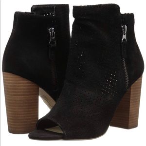 New Without Tags Black Sexy Ankle Booties